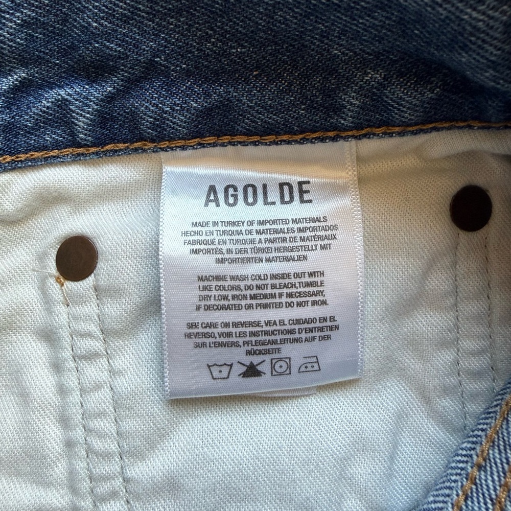 AGOLDE Denim Shorts Size 29 Raw Hem Medium Wash - Picture 5 of 5